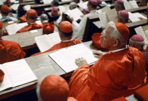 Cardinaux participant à une session du concile Vatican II